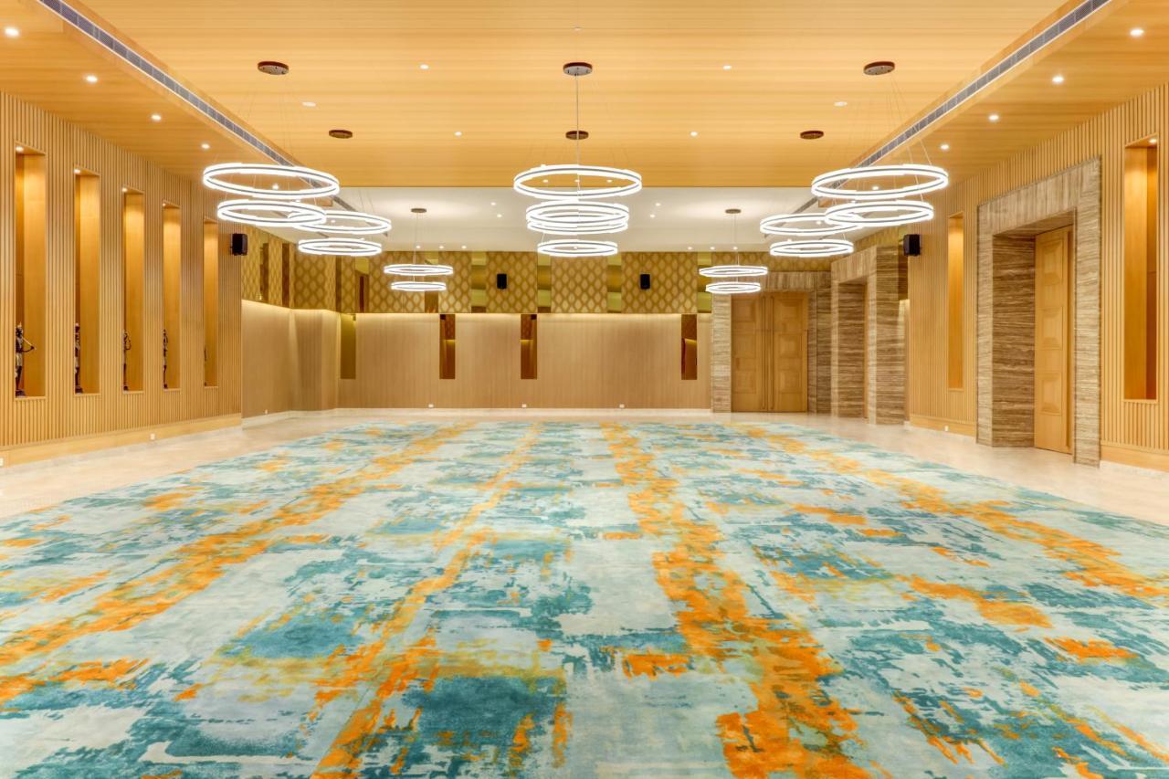 Lemon Tree Premier, Bhubaneswar Hotel Kültér fotó